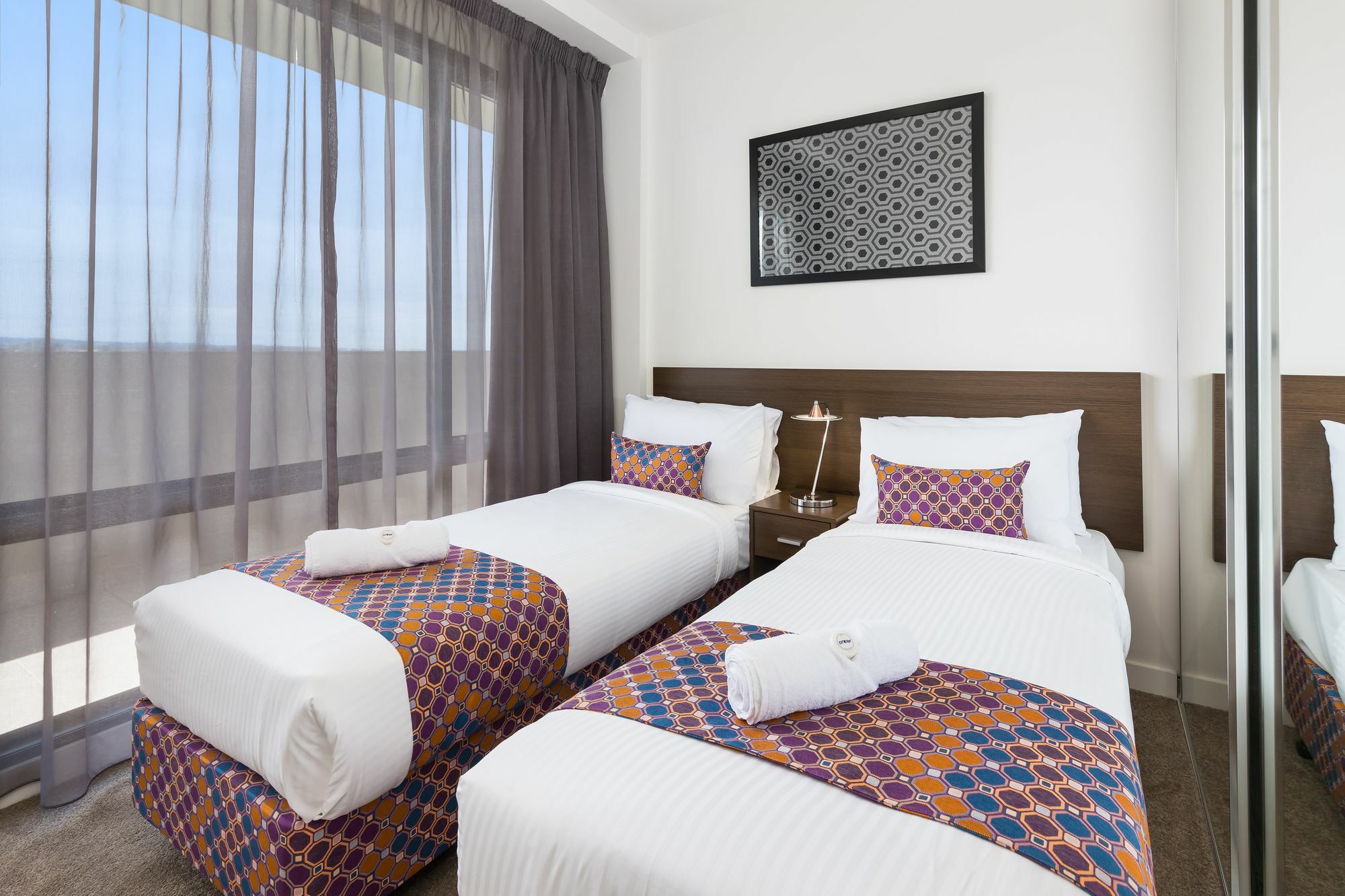 City Edge Dandenong Apartment Hotel Exterior photo